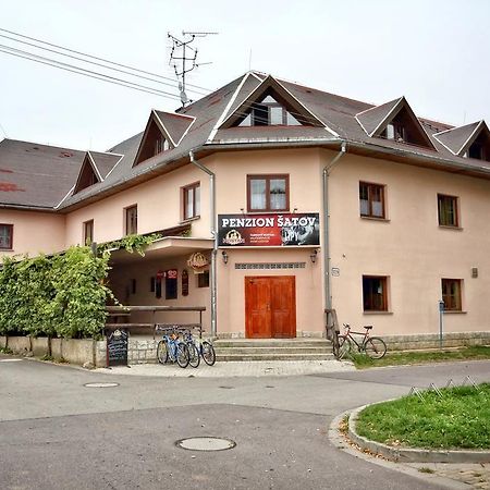 Penzion Satovske Lipy Exterior photo